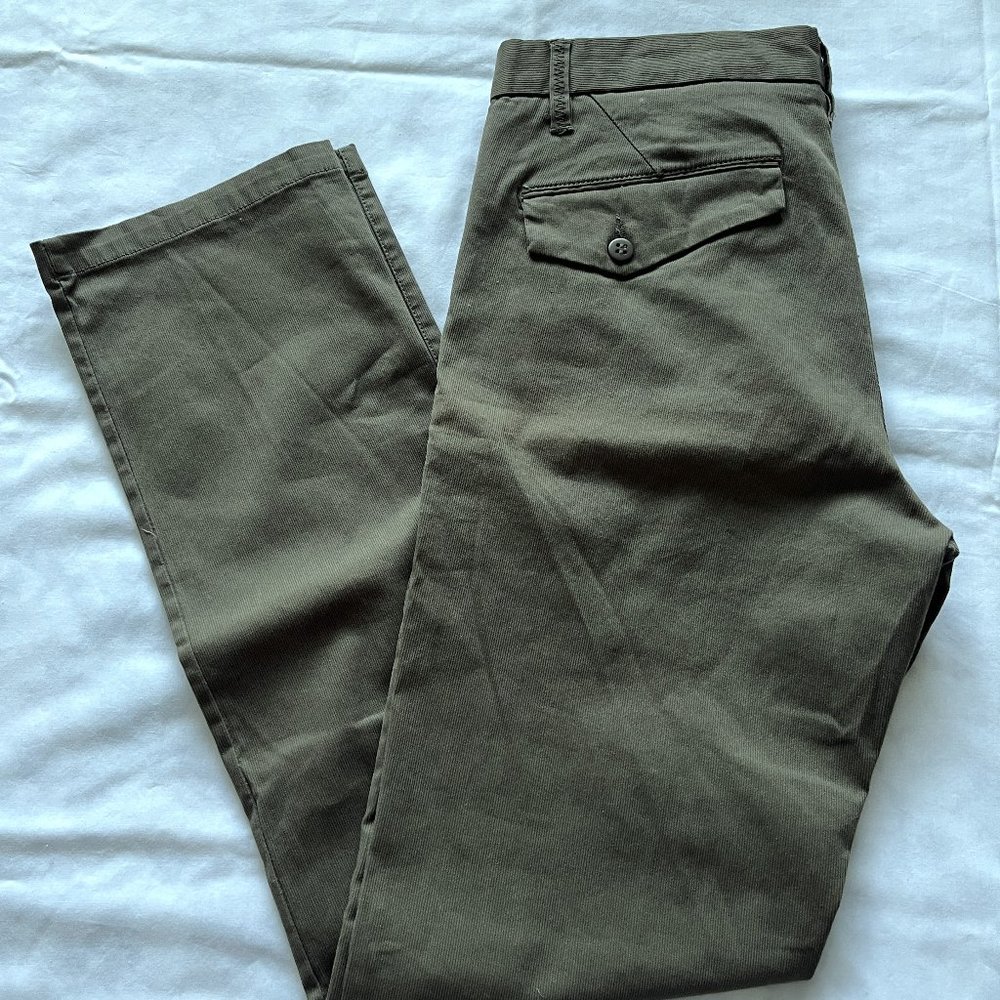 NEW Men's Fox Head 31x32 Selecter Slim Tapered Corduroy Pants, Olive Green
